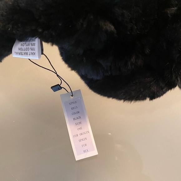 New! Genuine Fur scarf - Picture 4 of 8